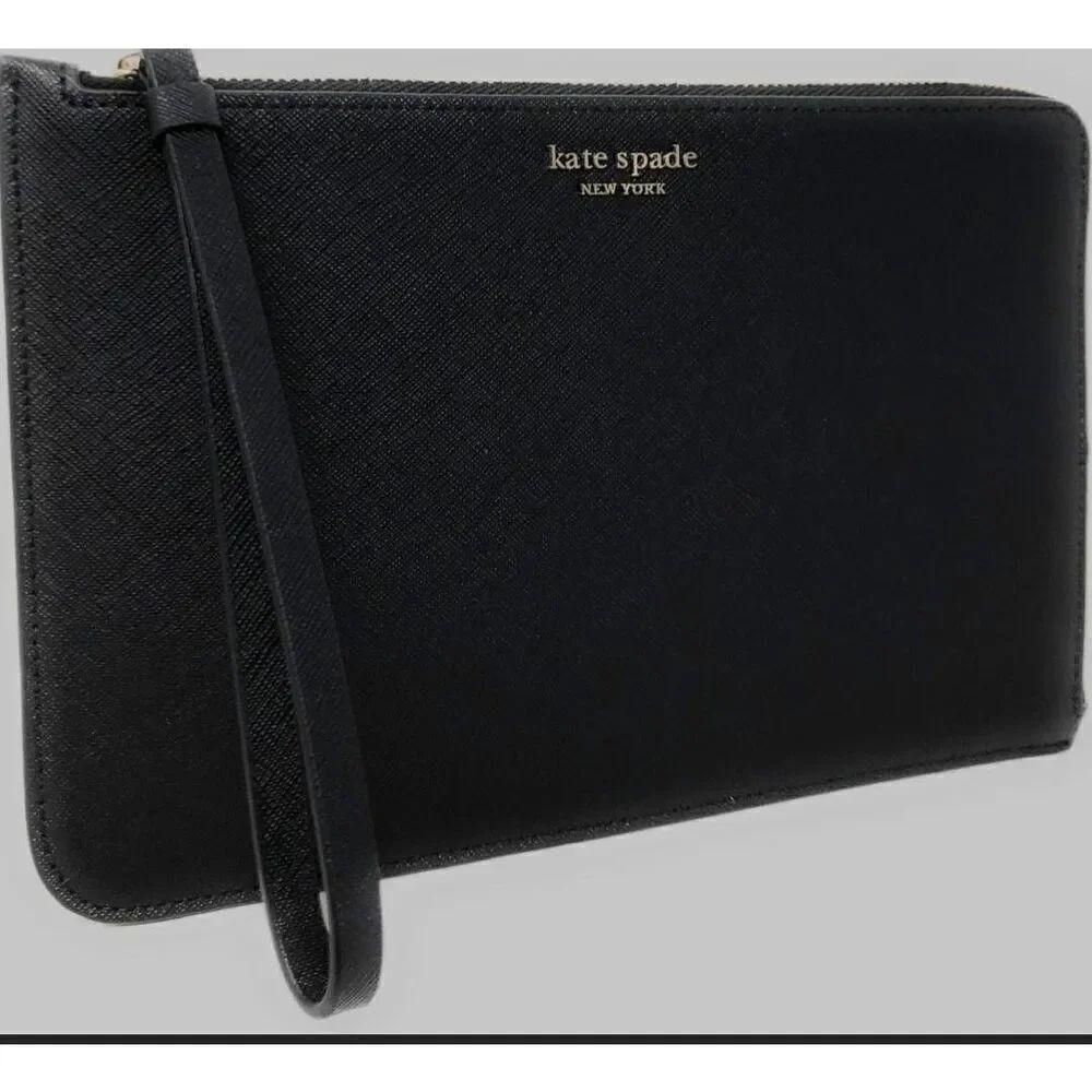 Kate Spade Large L-Zip Cameron Saffiano Leather Wristlet Black. Excellent condit